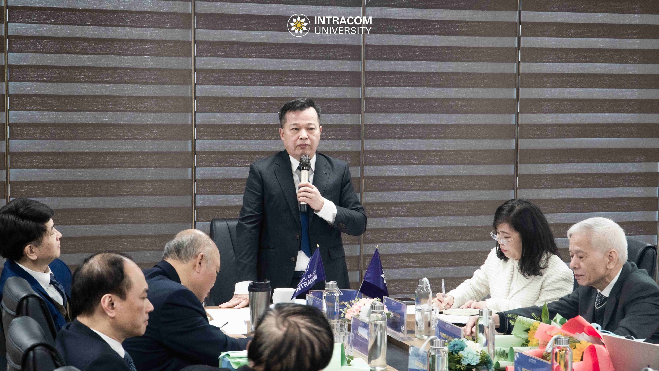 BES02313 2 11zon scaled