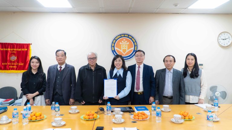 Trường Đại học Intracom trở thành hội viên của Hiệp hội Các trường đại học, cao đẳng Việt Nam