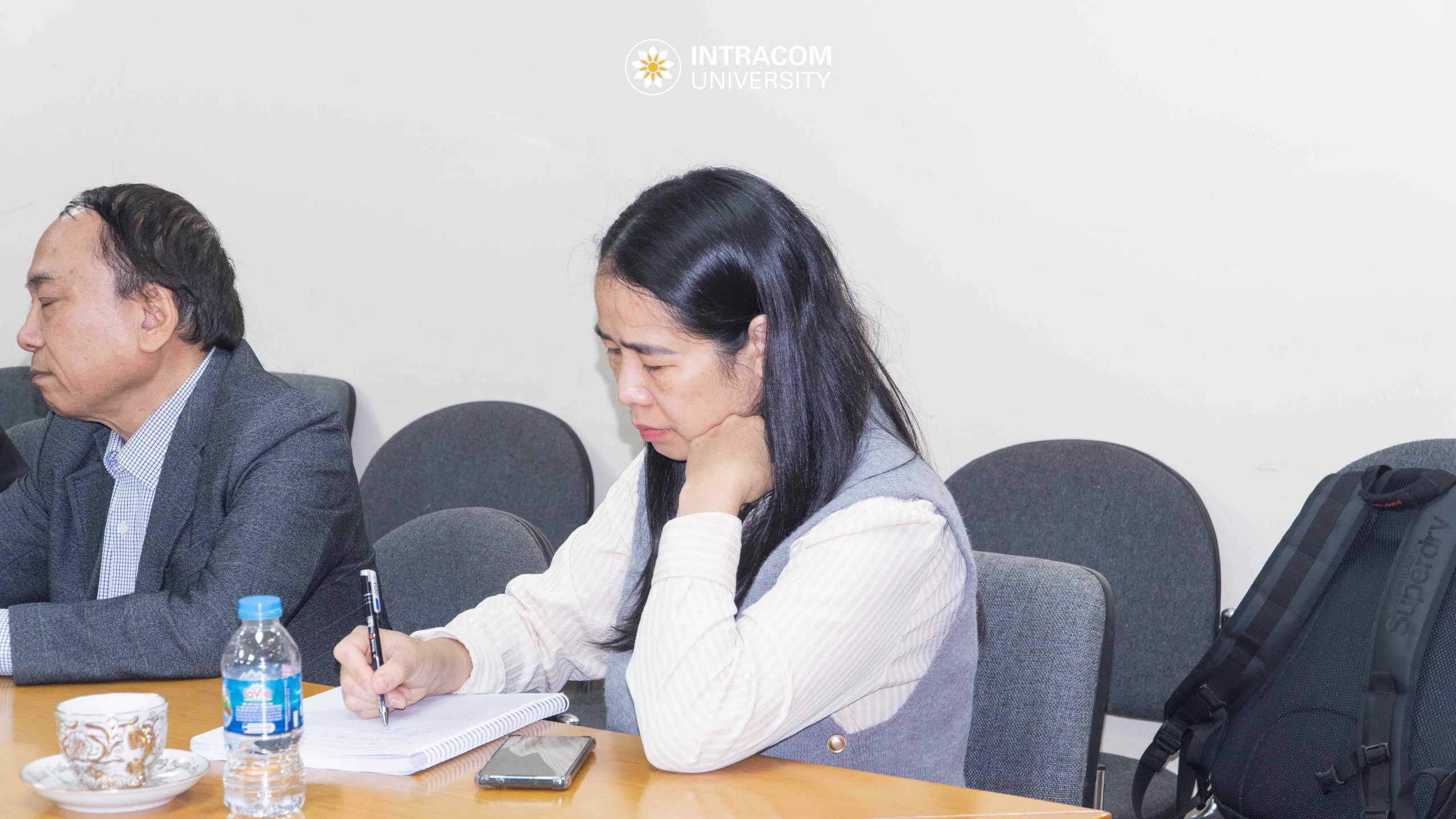 BES02971 11zon scaled