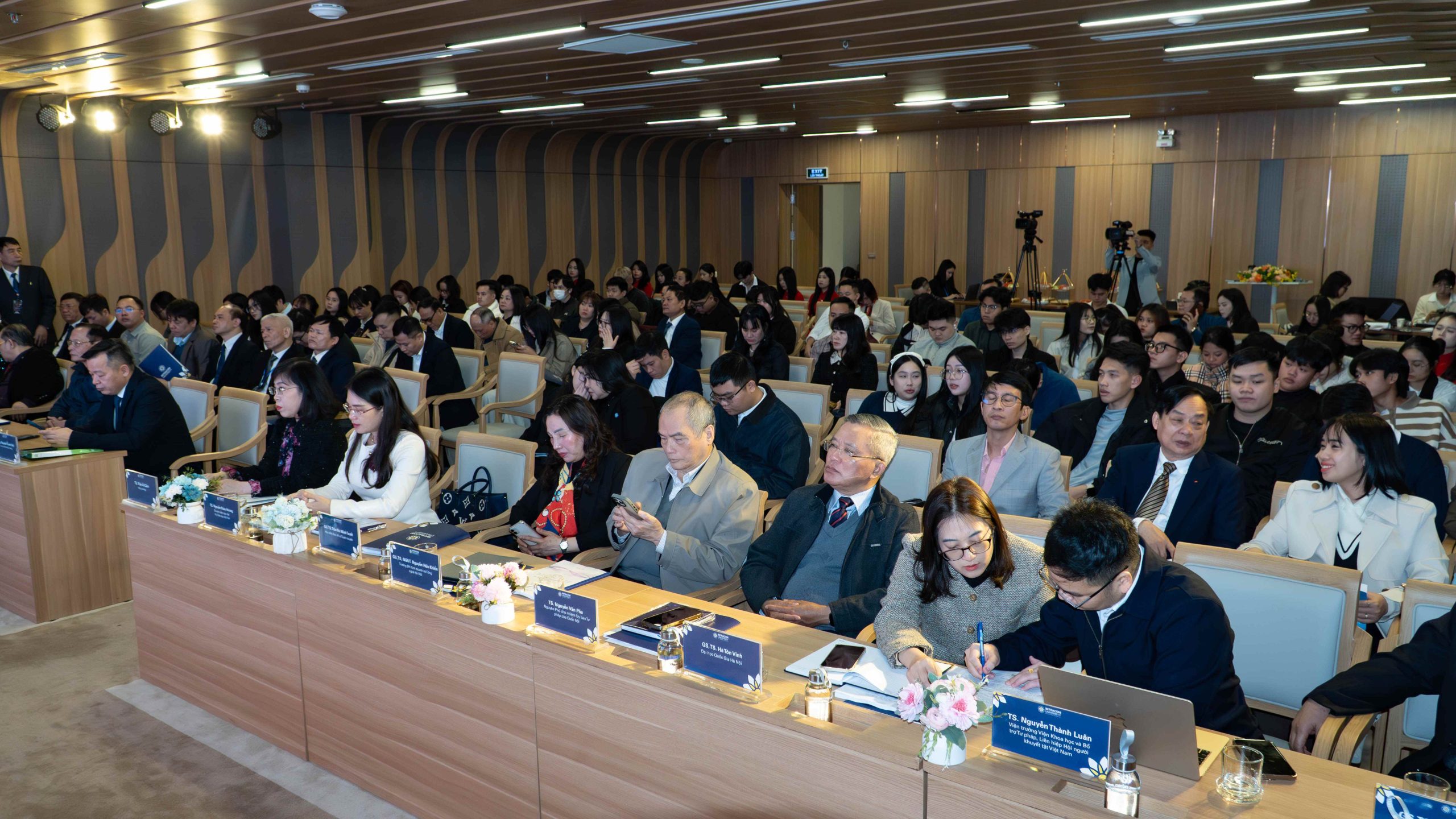 BES04090 Enhanced NR 11zon scaled