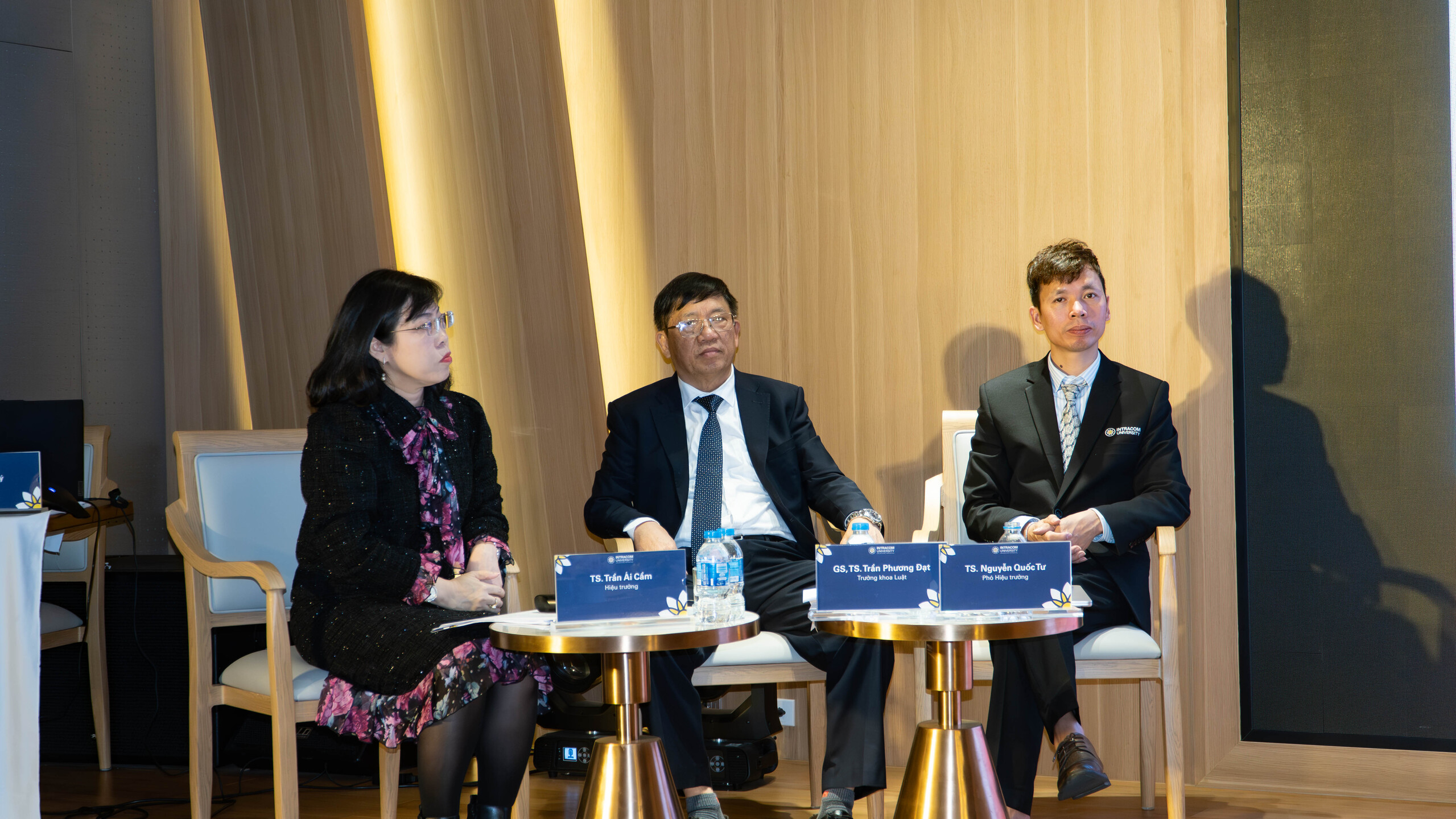 BES04215 Enhanced NR 1 1