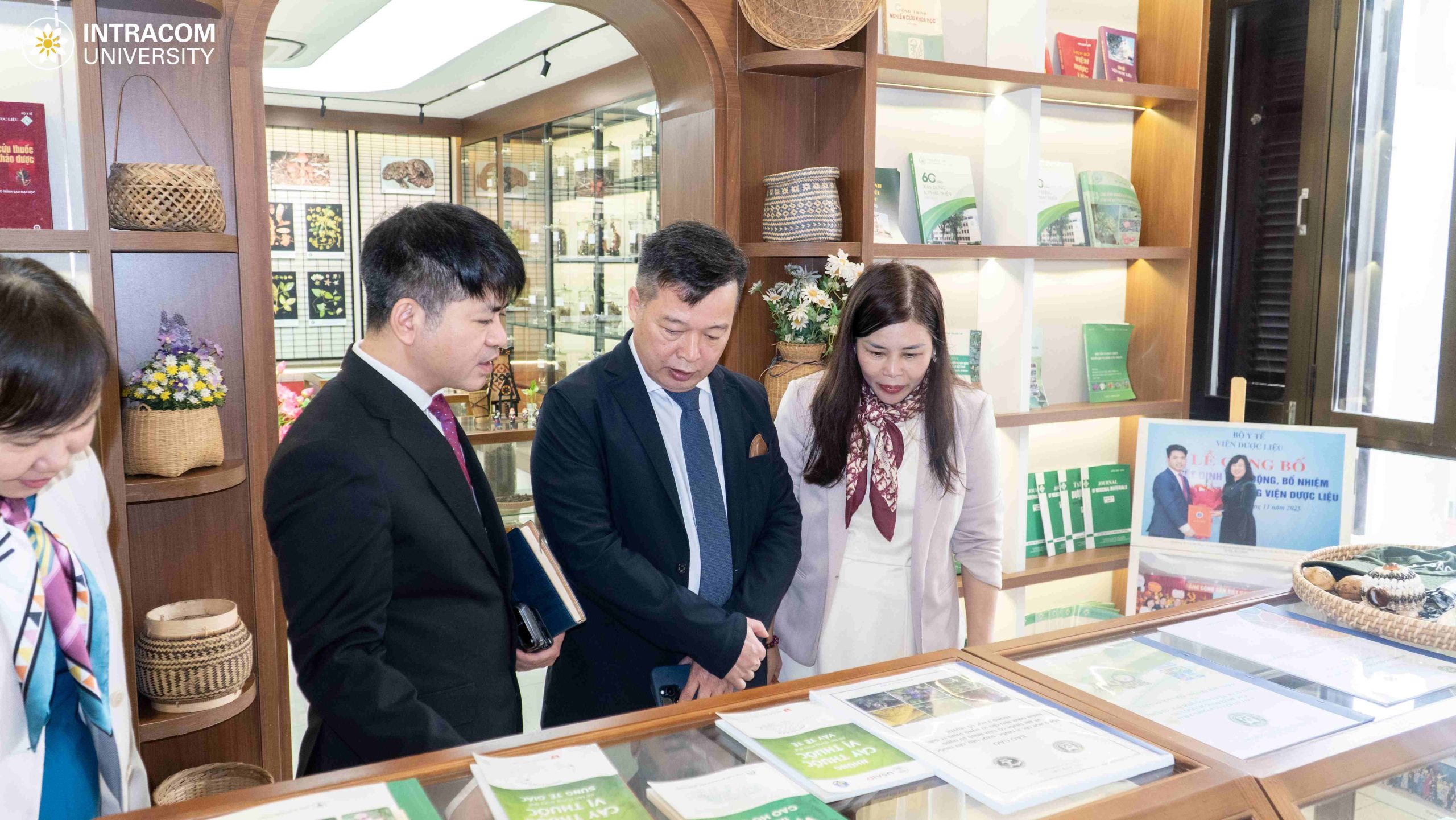 BES04659 11zon scaled