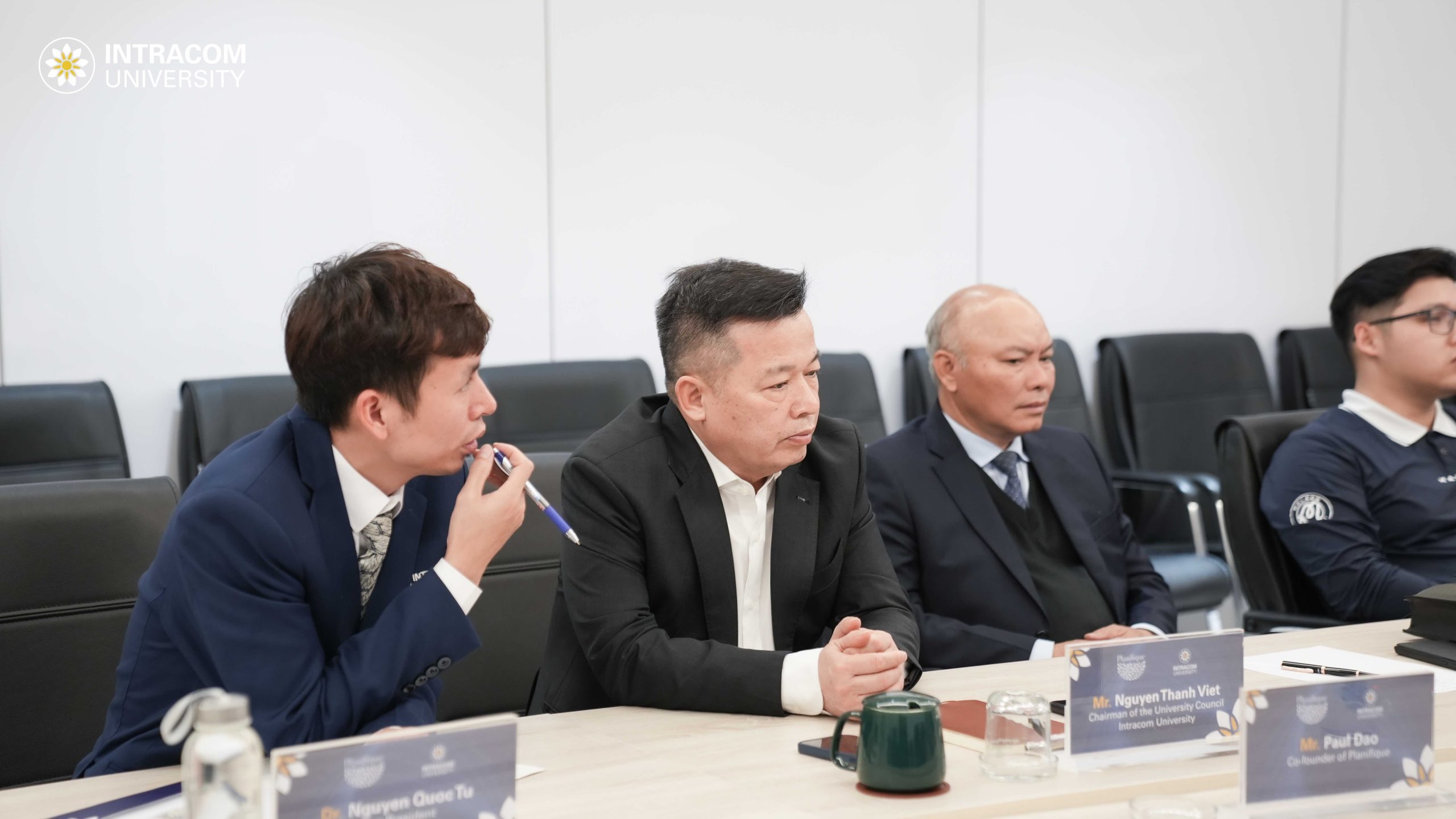 Trường Đại học Intracom mở rộng hợp tác toàn cầu với định chế tài chính uy tín từ Thụy Sĩ 2 DSC01058 11zon scaled