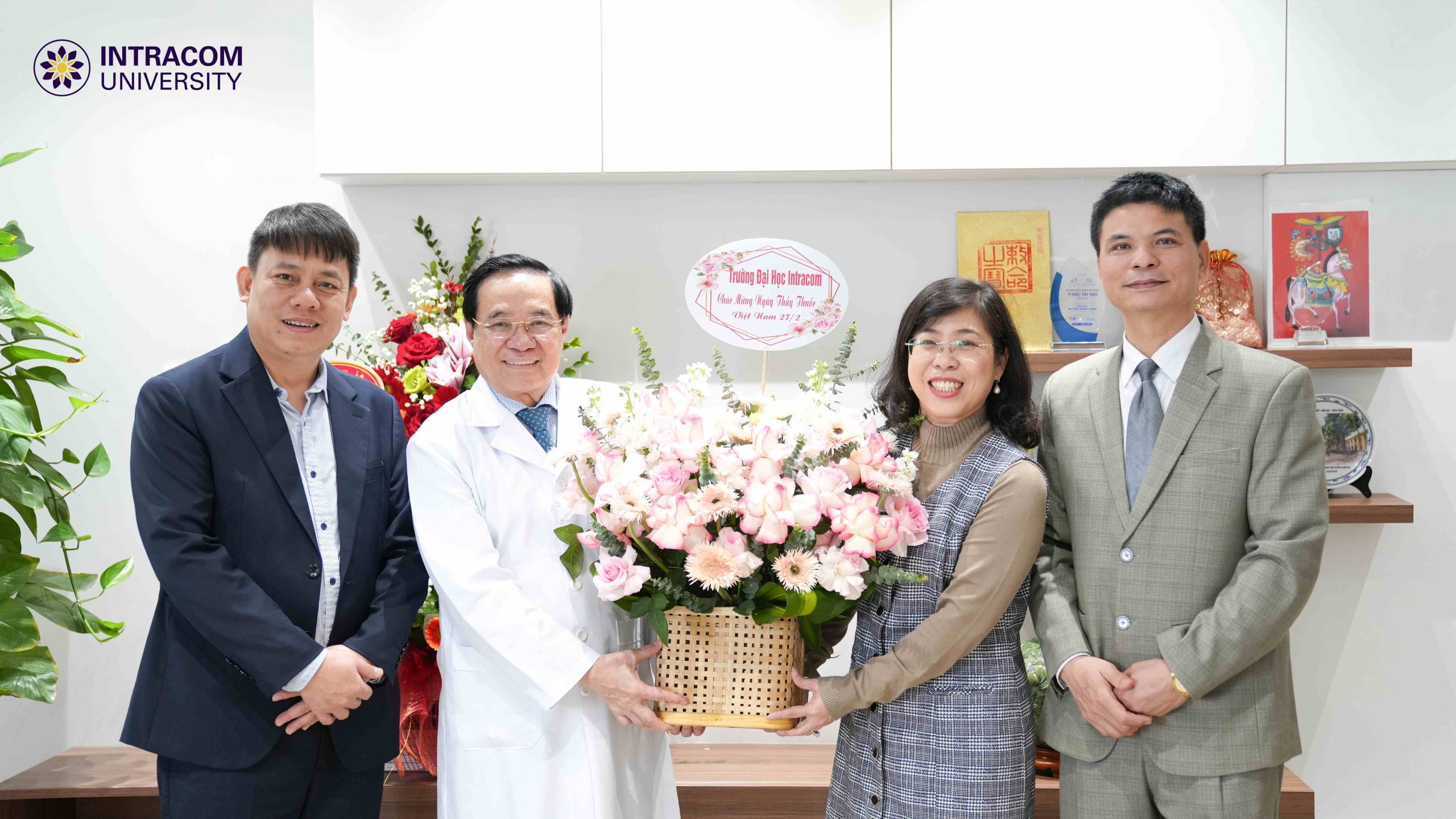 DSC02416 11zon scaled