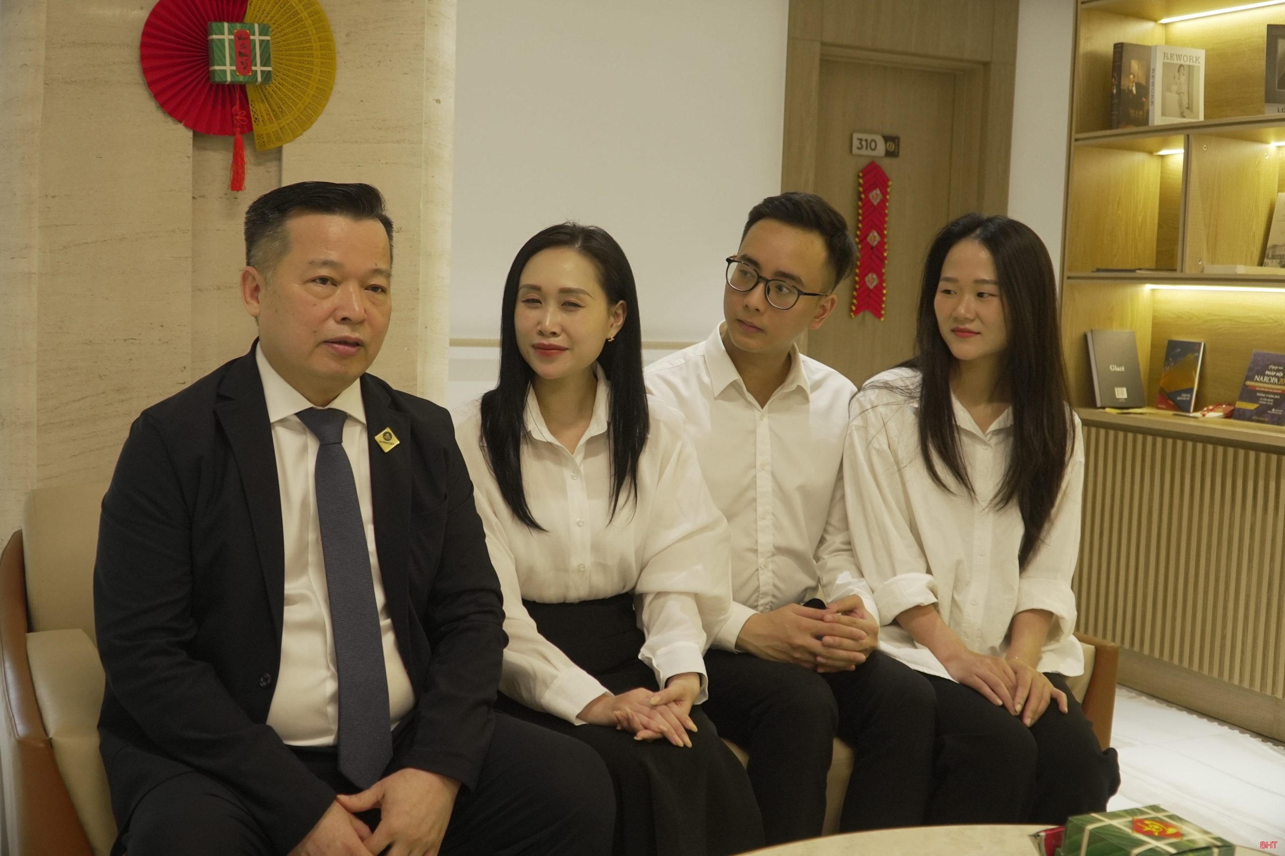 image 19 11zon scaled