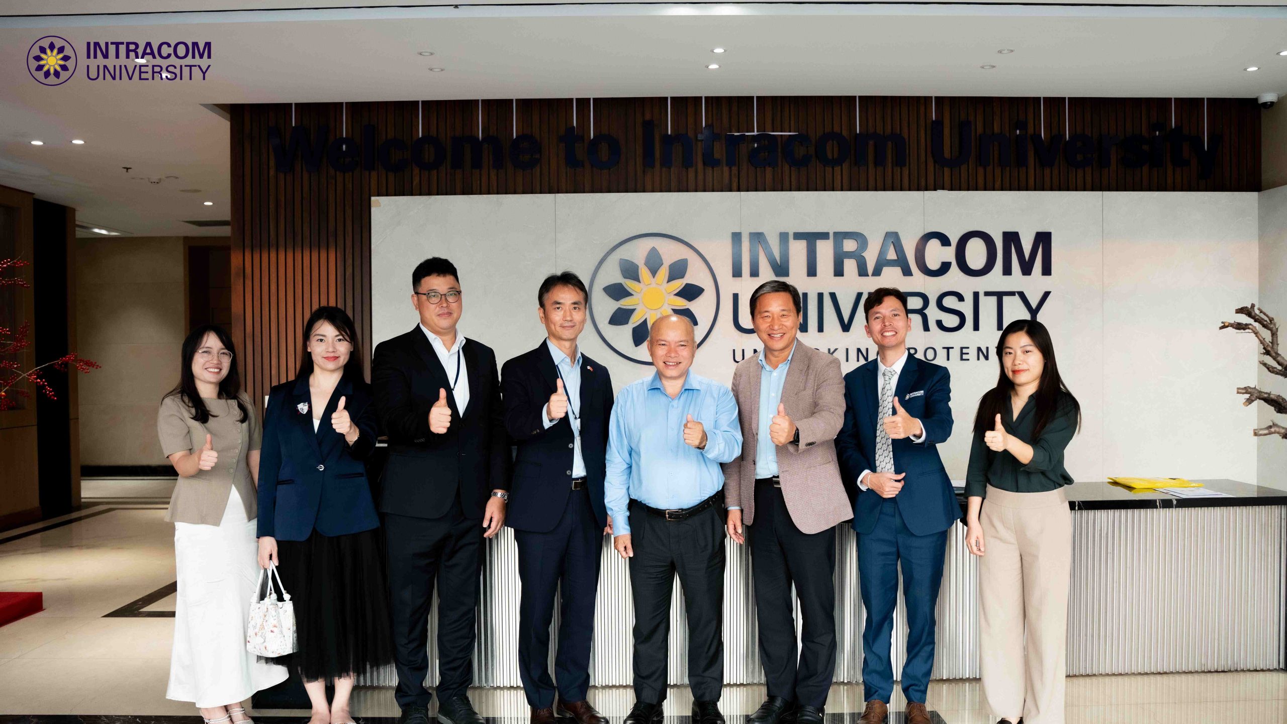 DSC02592 11zon scaled