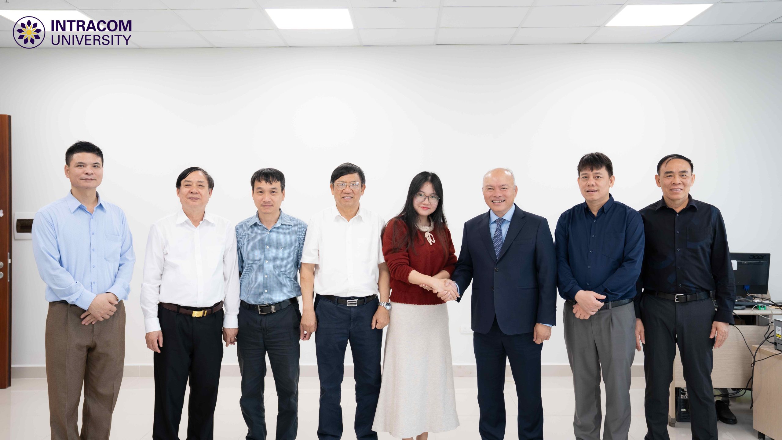 DSC02884 11zon scaled