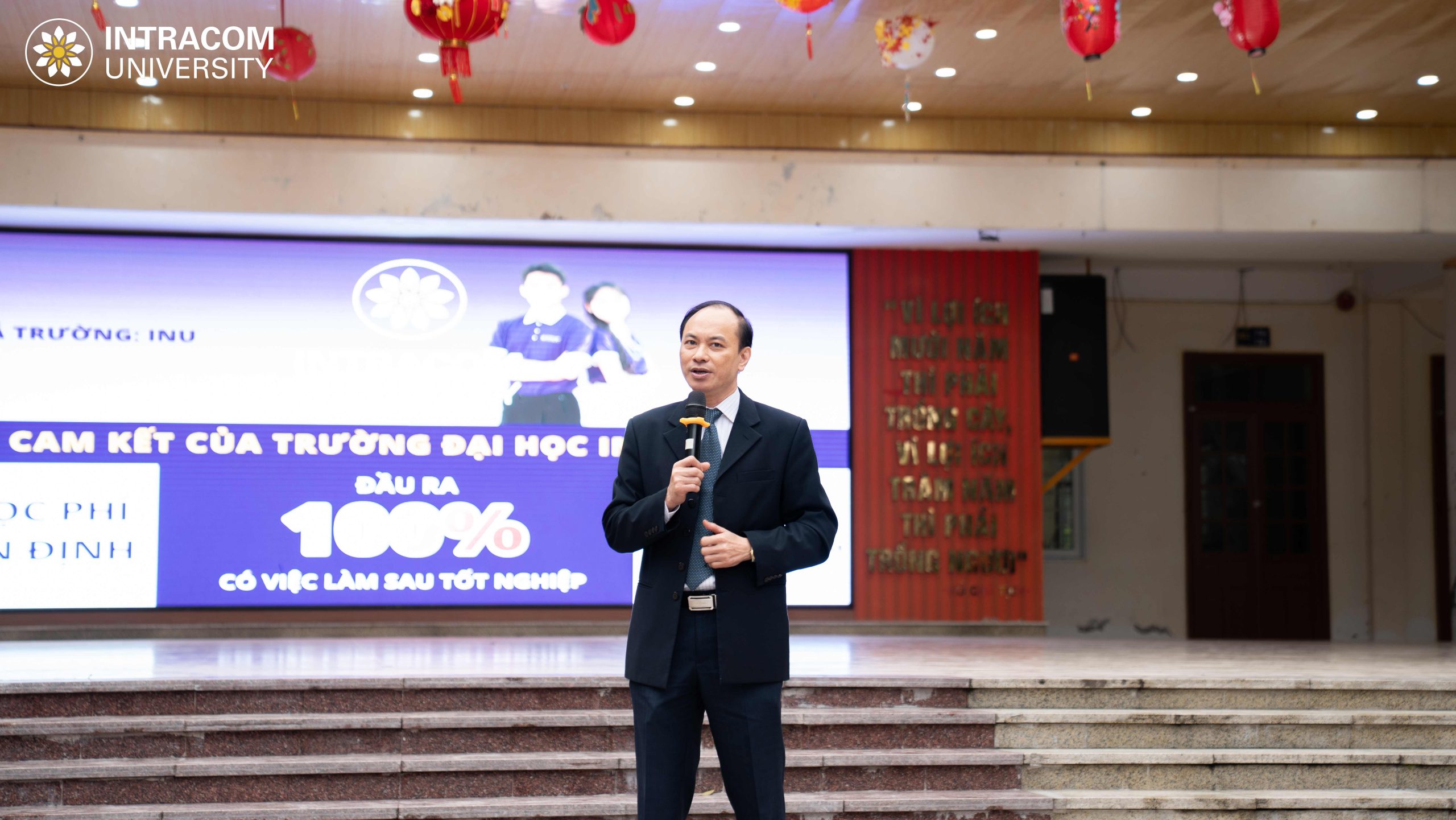 DSC03030 11zon scaled