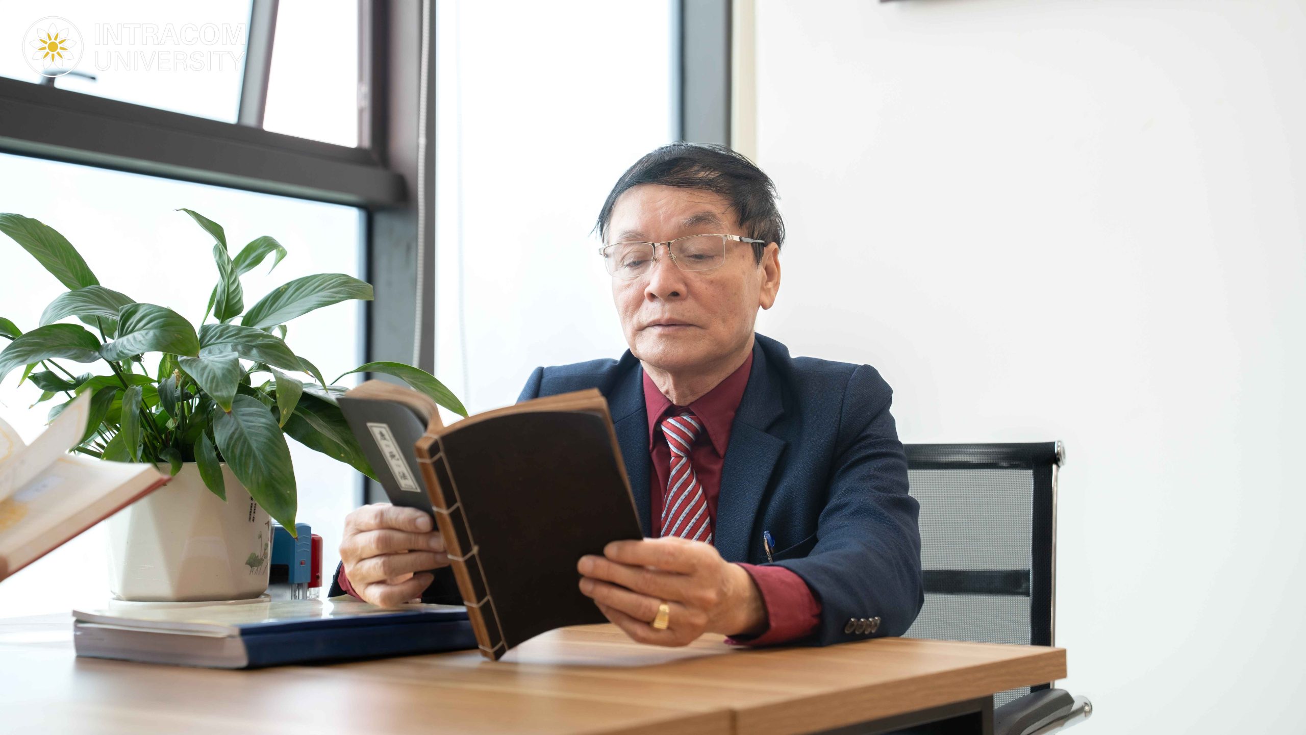 DSC03408 11zon scaled