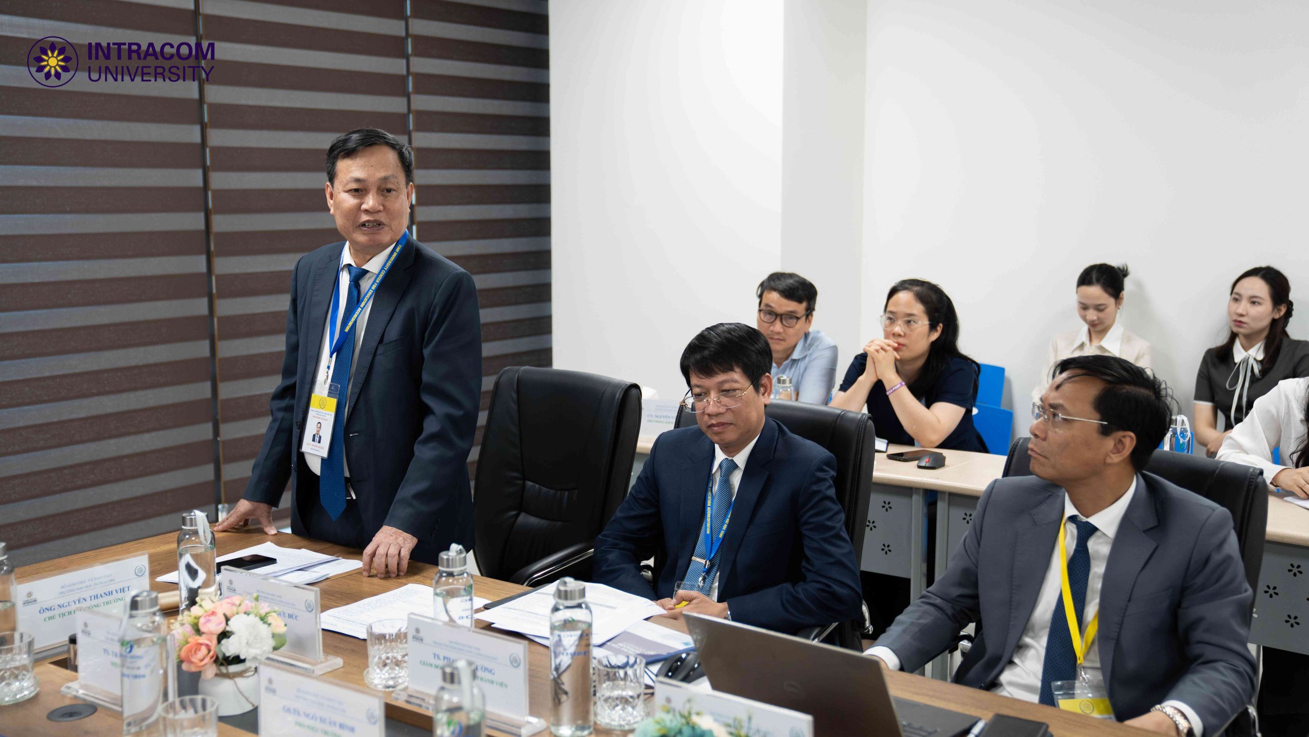 DSC04036 11zon scaled