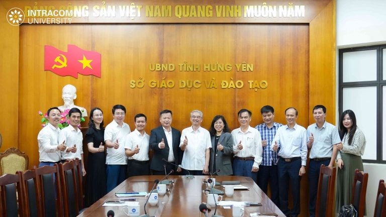 Trường Đại học Intracom