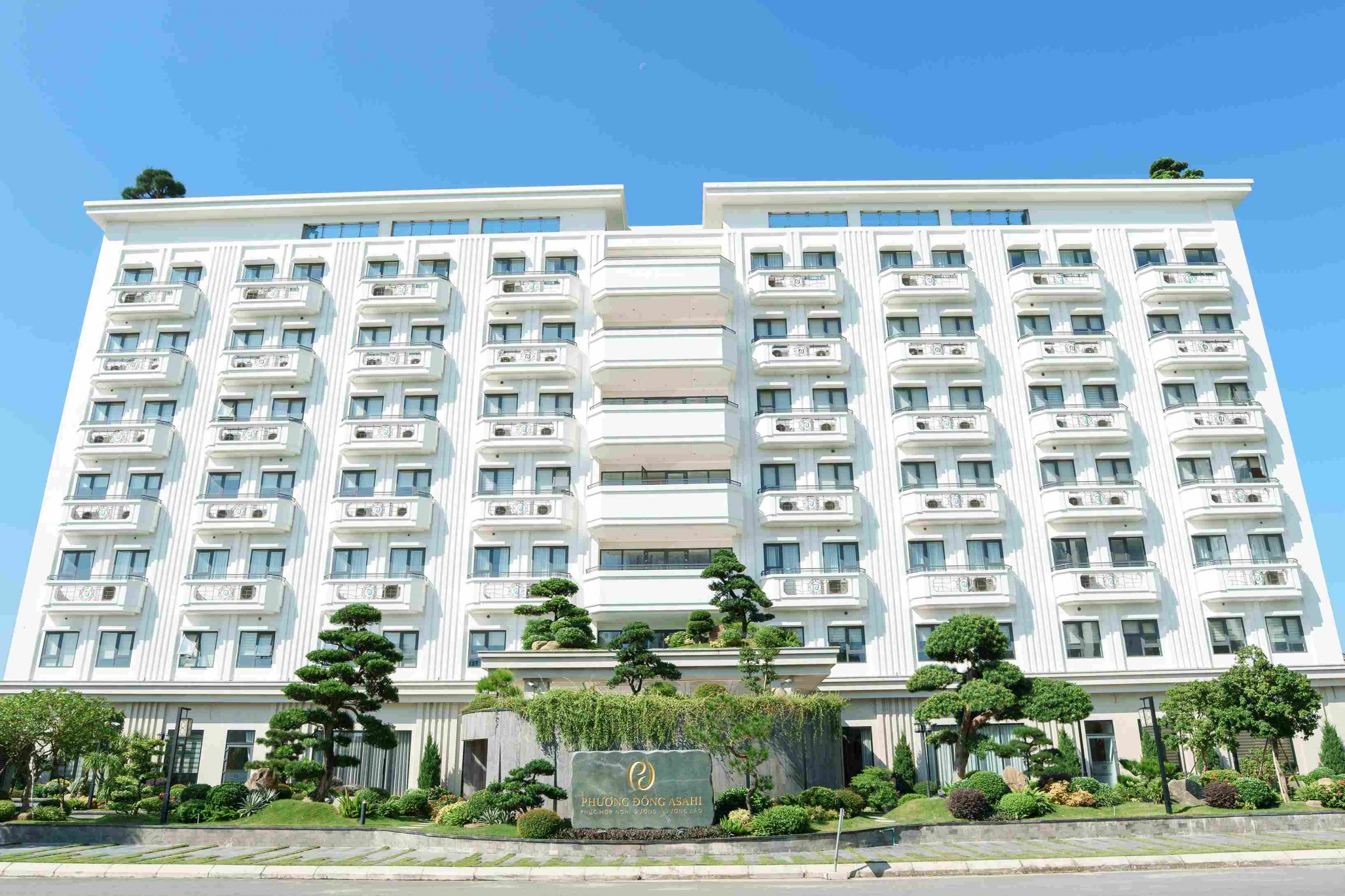 Làm việc