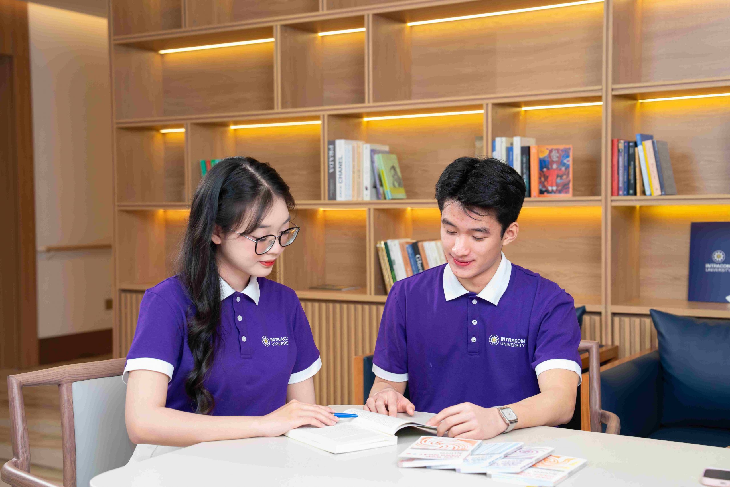 Học đại học khác học phổ thông như thế nào? 4 đại học