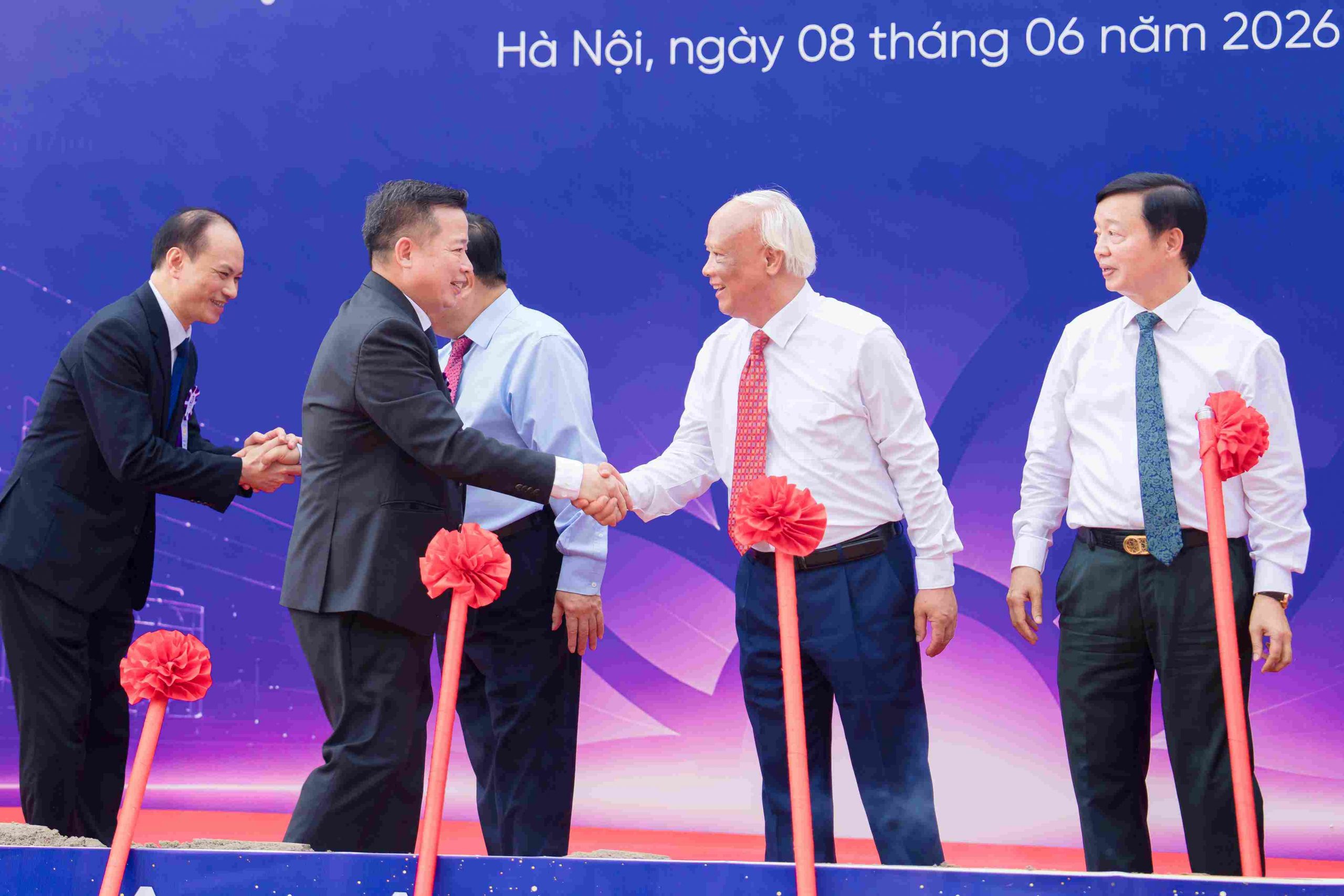 Toàn cảnh Lễ Kỷ niệm 20 năm thành lập: Trường Đại học Intracom chính thức bước vào kỷ nguyên mới 14 DSC04823 1 11zon scaled