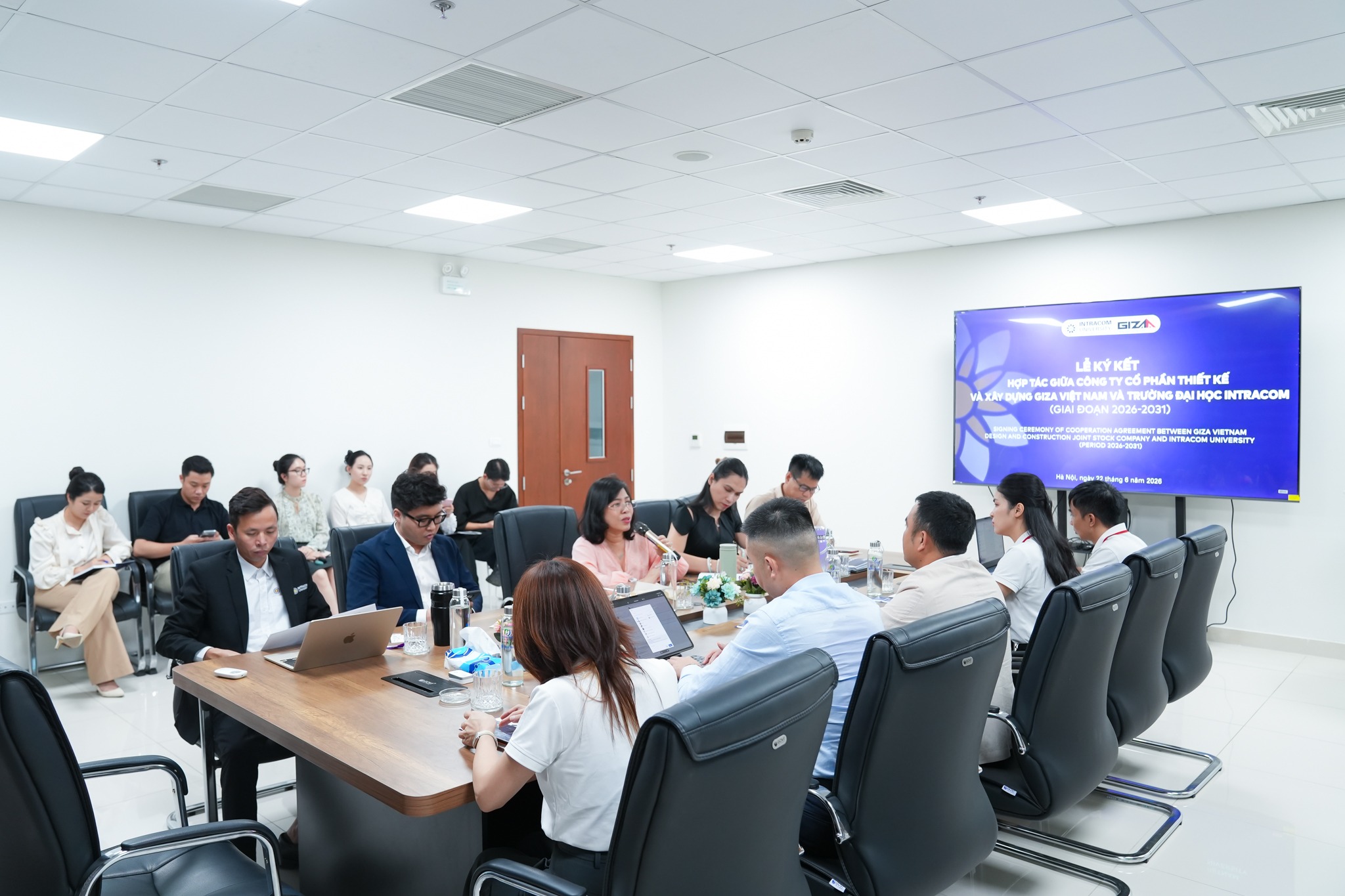 Trường Đại học Intracom ký kết thỏa thuận hợp tác với Công ty Cổ phần Thiết kế và Xây dựng GIZA Việt Nam 3 INU 07 of 10 1 11zon