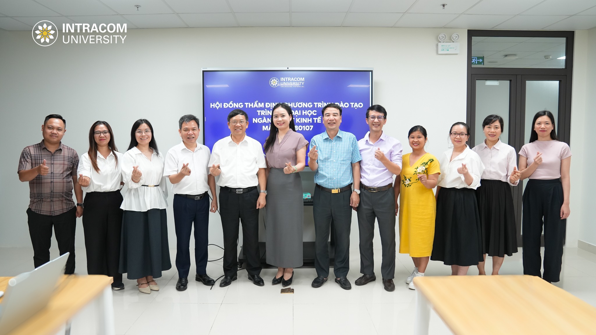 Bước tiến mới trong đào tạo pháp lý gắn với thực tiễn doanh nghiệp tại Trường Đại học Intracom 7 INU 5 of 20 1 11zon