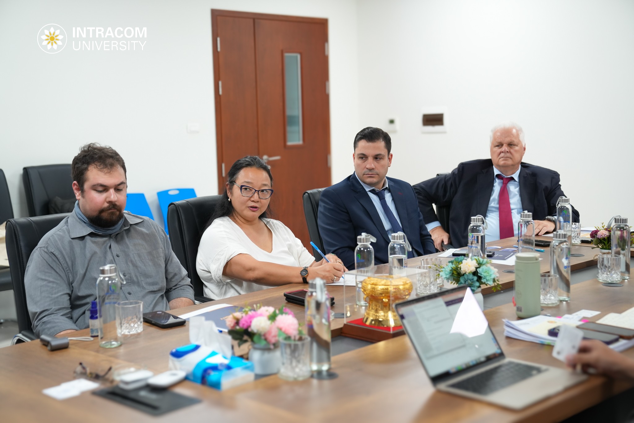Trường Đại học Intracom và Đại học Macedonia thúc đẩy hợp tác đào tạo theo chuẩn quốc tế 4 INU 9 of 20 11zon