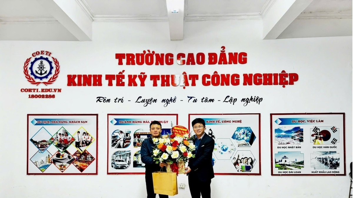 Một Lộ Trình - Hai Văn Bằng: Đón Đầu Tương Lai Cùng Trường Đại Học Intracom