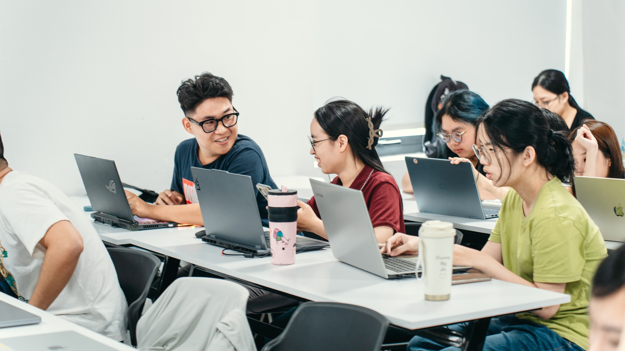 Ngành Công nghệ thông tin INU: Lựa chọn cho người trẻ muốn làm chủ công nghệ trong thời đại số 4 Ngành Công nghệ thông tin INU: Lựa chọn cho người trẻ muốn làm chủ công nghệ trong thời đại số