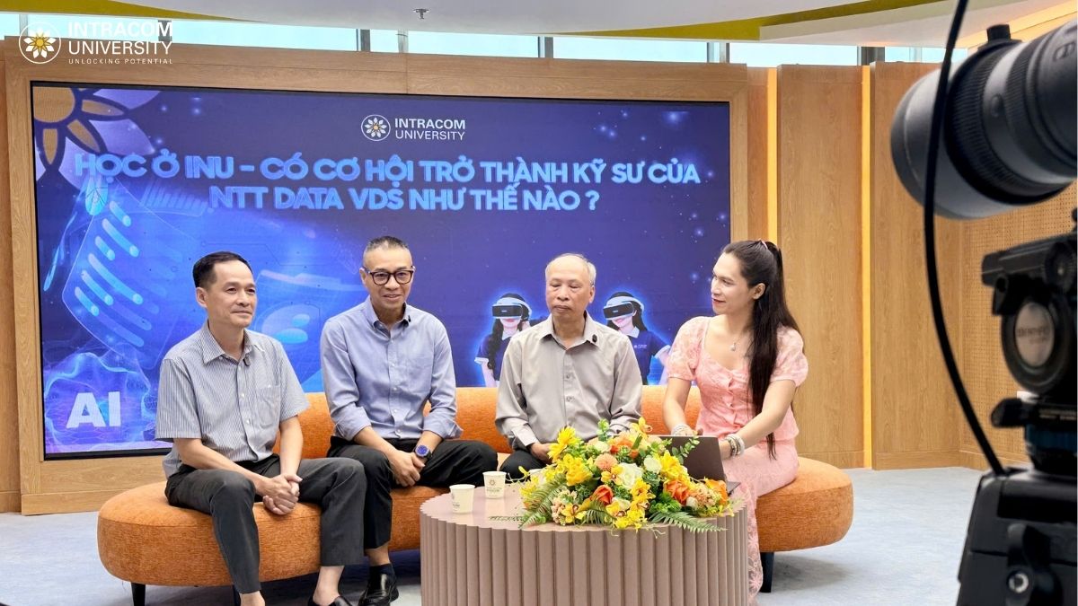 Chạm Ngõ Tương Lai: Khép Lại Chặng 1 Livestream Đầy Ý Nghĩa Cùng 2k8