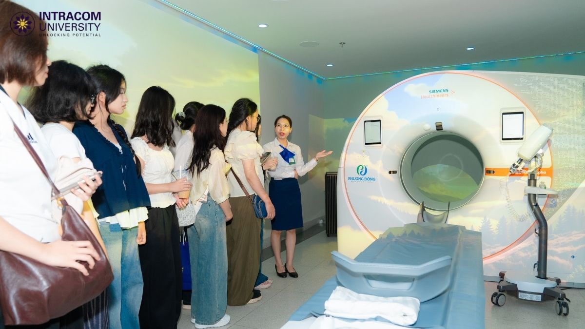 Gợi Mở Tương Lai Tại INU Open Day 25/7: "Trạm Dừng 2K8" Giúp Sĩ Tử Tự Tin Chọn Lối 6 Gợi Mở Tương Lai Tại INU Open Day 25/7: "Trạm Dừng 2K8" Giúp Sĩ Tử Tự Tin Chọn Lối