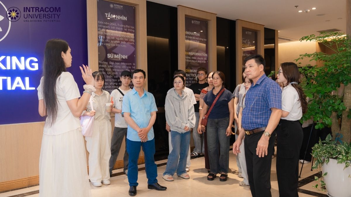 Gợi Mở Tương Lai Tại INU Open Day 25/7: "Trạm Dừng 2K8" Giúp Sĩ Tử Tự Tin Chọn Lối 3 Gợi Mở Tương Lai Tại INU Open Day 25/7: "Trạm Dừng 2K8" Giúp Sĩ Tử Tự Tin Chọn Lối