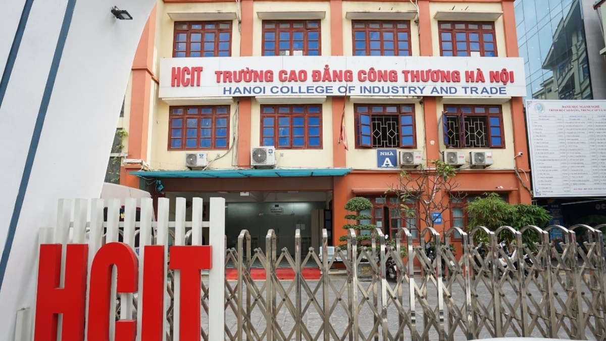 Một Lộ Trình - Hai Văn Bằng: Đón Đầu Tương Lai Cùng Trường Đại Học Intracom