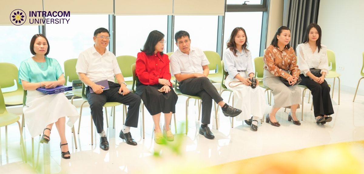 Trường Đại Học Intracom Và Công Ty TNHH Kế Toán Thiên An Thúc Đẩy Hợp Tác Đào Tạo Kế Toán Thực Tế Và Phát Triển Kỹ Năng Nghề Nghiệp Cho Sinh Viên 3 Đại diện phía hai bên cùng trao đổi, thảo luận cởi mở về các nội dung hợp tác trọng tâm trong đào tạo và thực hành kế toán thực tế cho sinh viên INU.