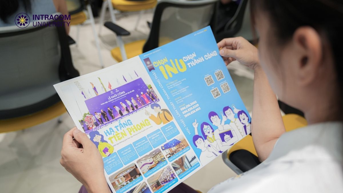 Chọn Trường Cho Con: Đừng Chỉ Nhìn Vào Điểm Chuẩn