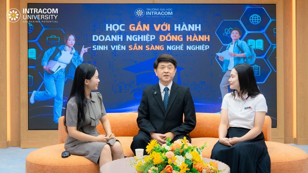Từ LegalTech Đến Dự Án Công Nghiệp: INU Trang Bị Hành Trang Nghề Nghiệp Cho 2K8 Qua Chặng Live thứ 2 4 Từ LegalTech Đến Dự Án Công Nghiệp: INU Trang Bị Hành Trang Nghề Nghiệp Cho 2K8 Qua Chặng Live thứ 2