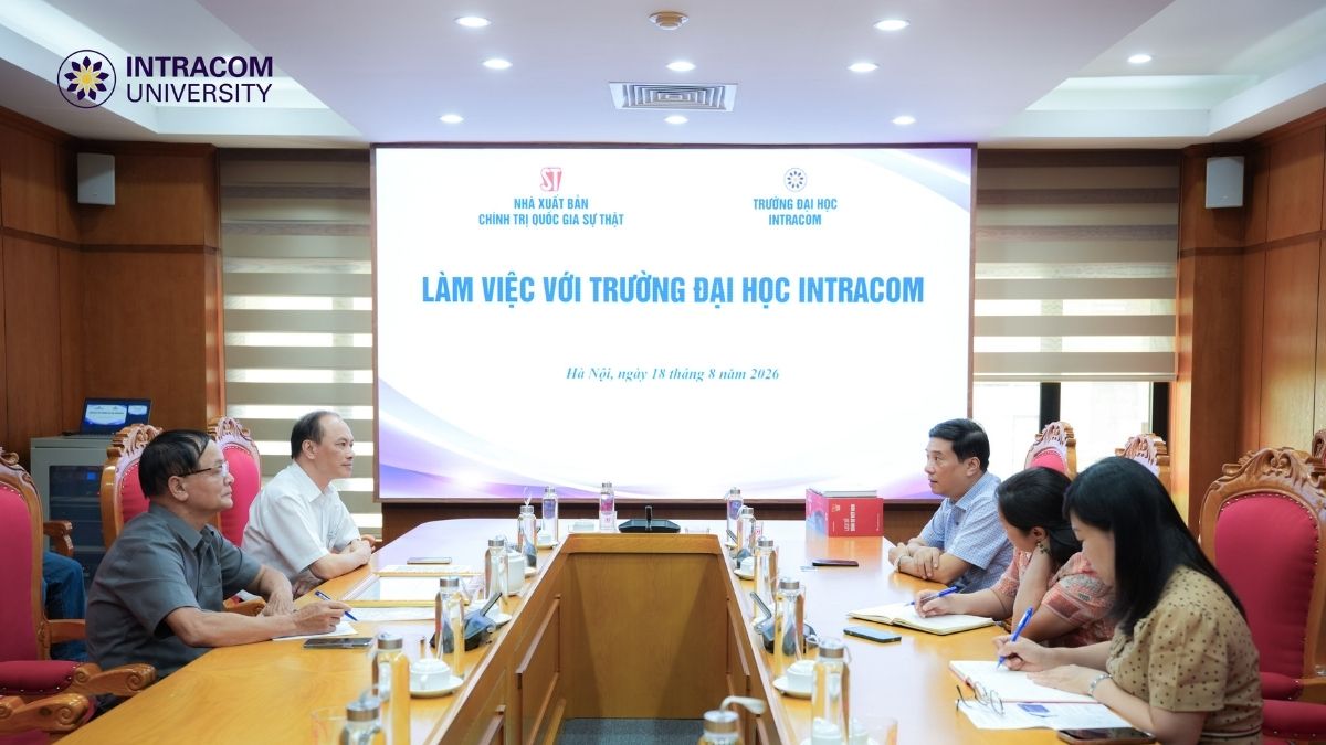 Trường Đại Học Intracom Làm Việc Với Nhà Xuất Bản Chính Trị Quốc Gia Sự Thật, Mở Rộng Định Hướng Hợp Tác 4 Đại diện Trường Đại học Intracom và Nhà xuất bản Chính trị quốc gia Sự thật trao đổi về các định hướng hợp tác
