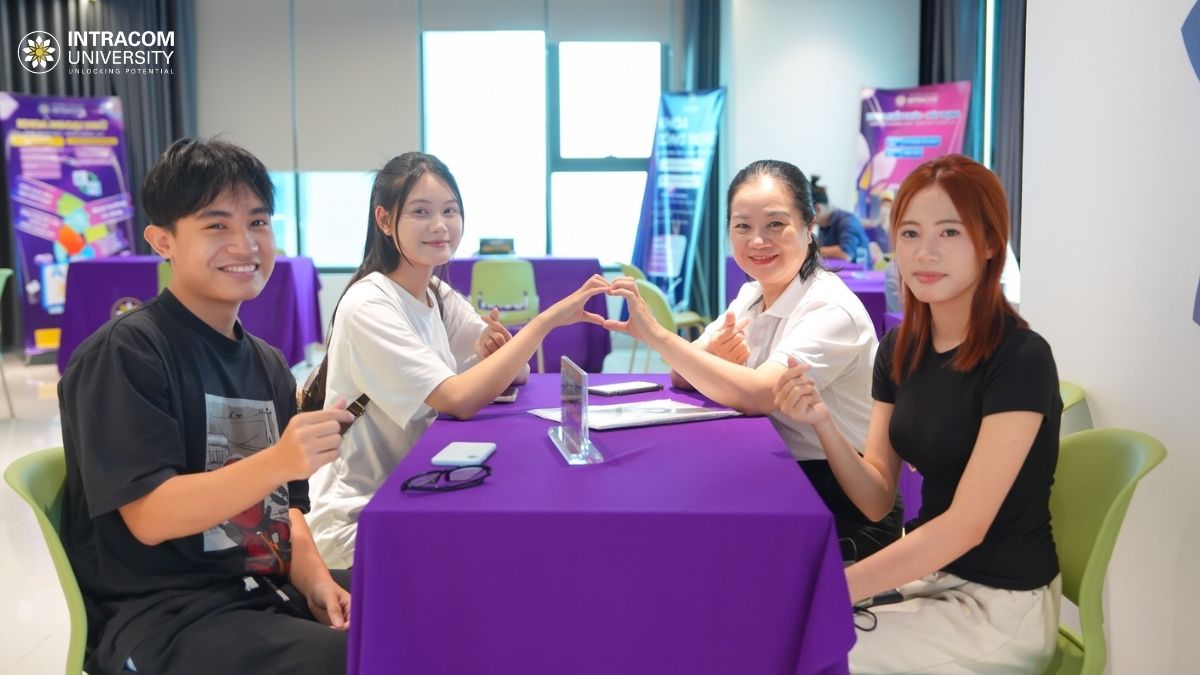 Openday Trường Đại học Intracom