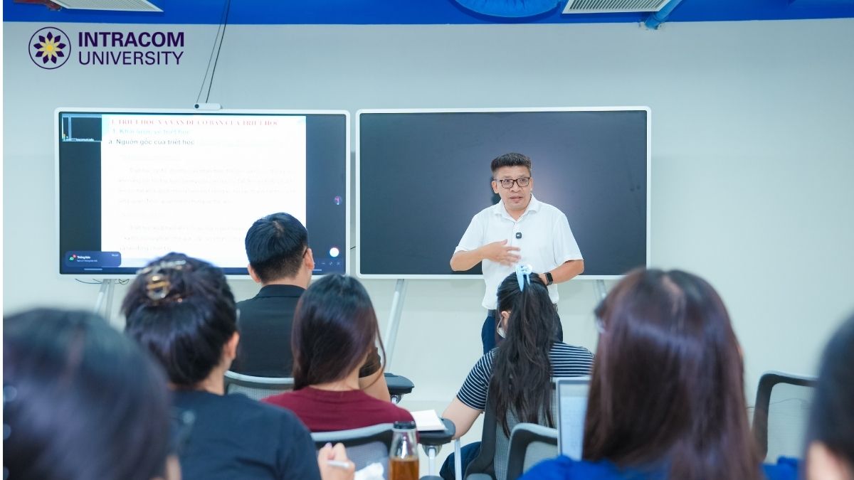 Tiến sĩ Phạm Anh Hùng – Viện Triết học, Học viện Chính trị quốc gia Hồ Chí Minh