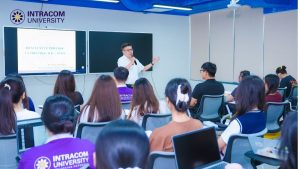 Khởi Tạo Tư Duy Trước Khi Khởi Nghiệp: "Bài Học Vỡ Lòng" Của Sinh Viên Đại Học Intracom