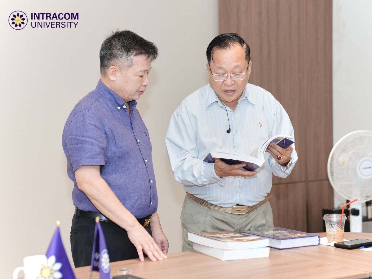 Từ Hành Trình Quốc Tế Đến Giảng Đường INU: 3 Điều GS.TS. Hà Tôn Vinh Nhắn Gửi Tới Người Trẻ 3 GS.TS. Hà Tôn Vinh có những chia sẻ đầu tiên tại buổi gặp mặt với ông Nguyễn Thanh Việt - Chủ tịch Hội đồng Trường