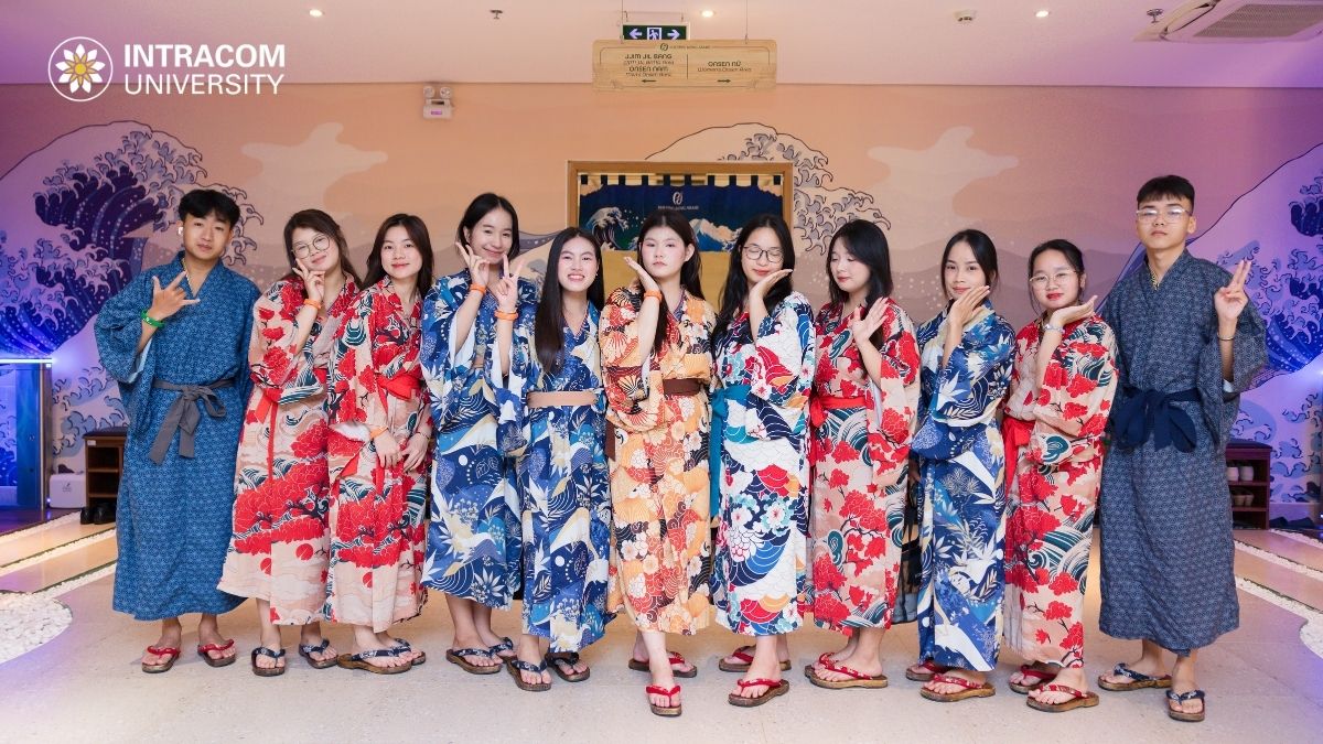 K21 INU Trải Nghiệm Một Ngày Tại Tổ Hợp Y Tế Phương Đông