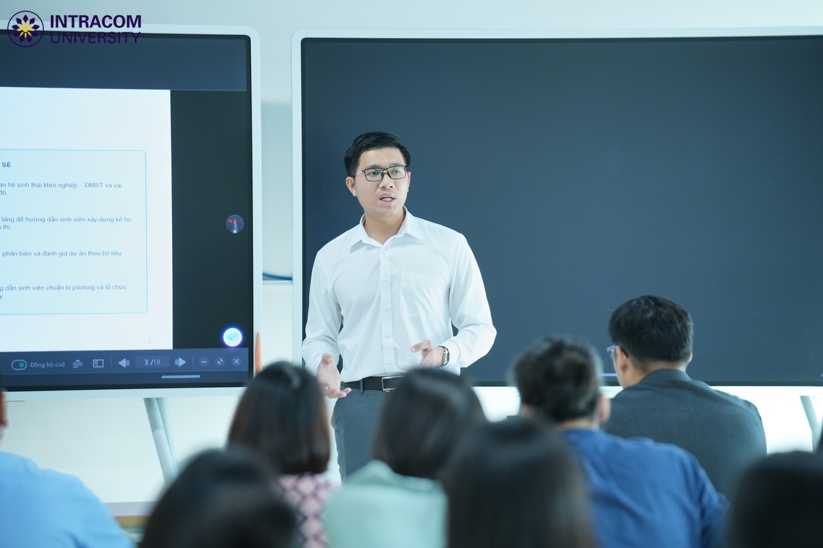 Từ Ý Tưởng Đến Dự Án: Intracom University Phát Triển Mạng Lưới Mentor Khởi Nghiệp 5 Ông Vũ Văn Hoàng - Phó trưởng phòng kế hoạch Kỹ thuật - Tập đoàn Intracom Go-founder Talentsall, Hội đồng cố vấn chuyên môn cuộc thi I-Starup - Đại học Kinh tế Quốc dân