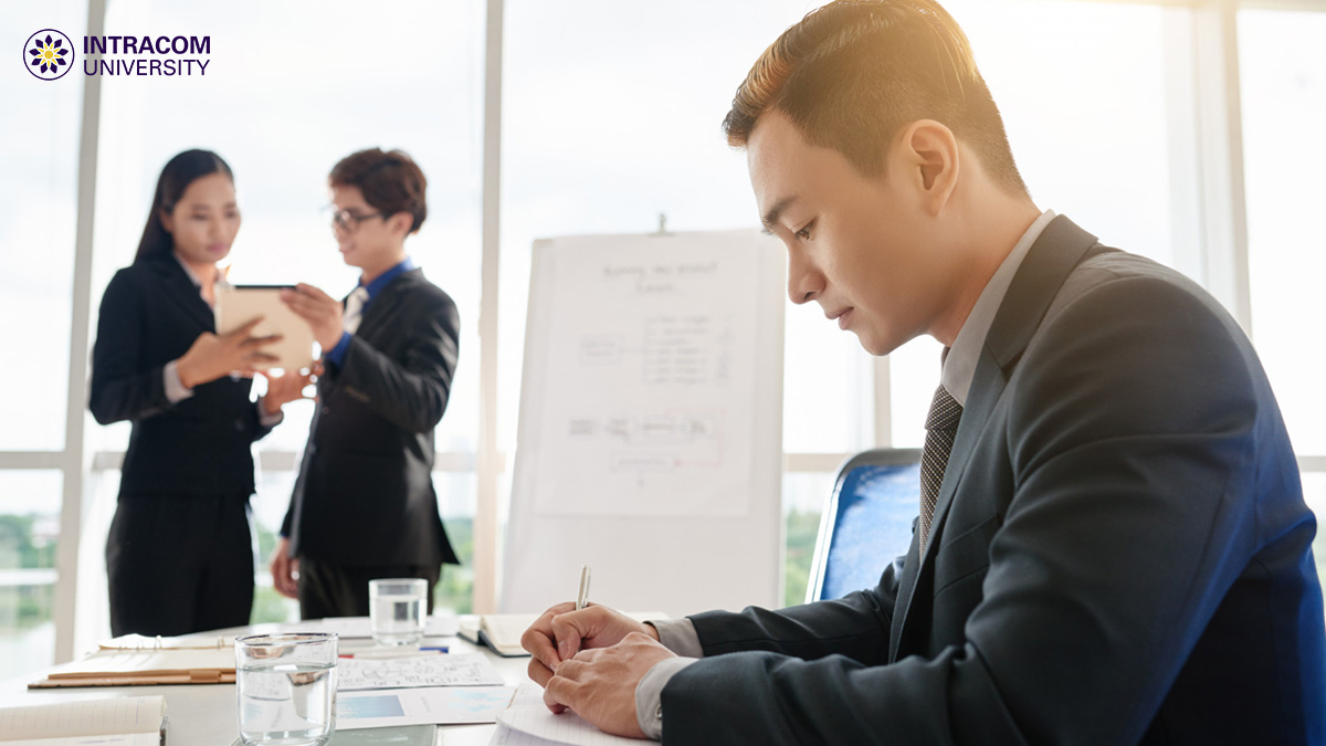 Tóm tắt giáo trình Quản trị kinh doanh tổng hợp: Nắm trọn 4 chức năng và 3 cấp quản trị 3 giao trinh quan tri kinh doanh tong hop